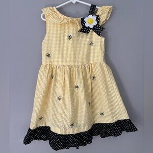 Girls Daisy sun dress size 6